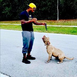 Meet your Posher, Takari